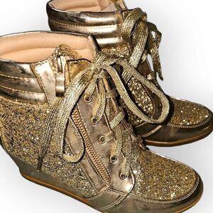Glitter Metallic Lace Up Wedge Fashion Sneaker SZ 8
